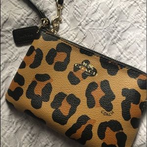 Coach wallet cheetah print